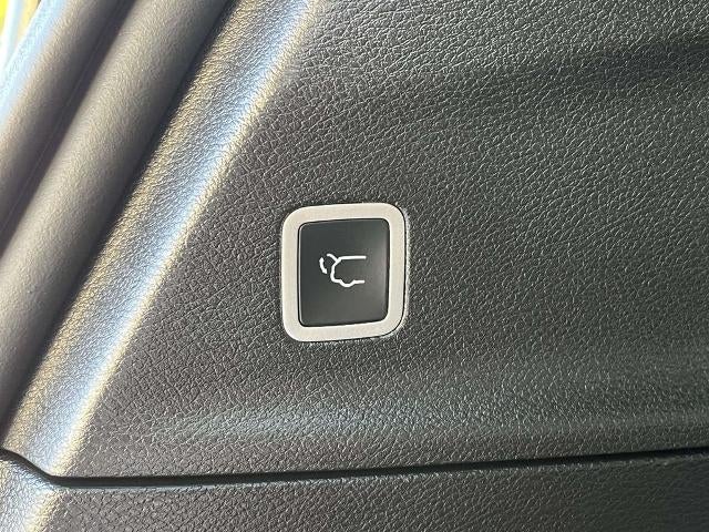 2026 Chrysler Pacifica Limited FWD
