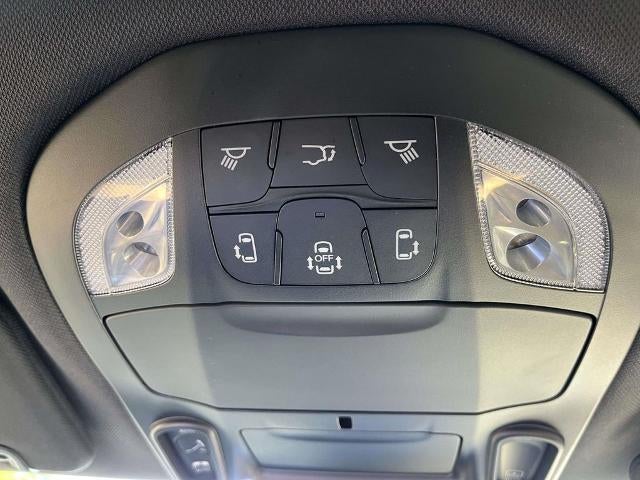 2026 Chrysler Pacifica Limited FWD