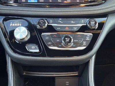 2026 Chrysler Pacifica Limited FWD