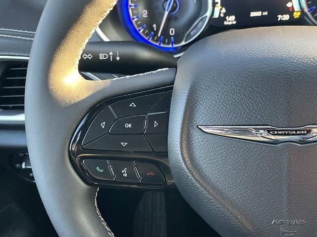 2026 Chrysler Pacifica Limited FWD
