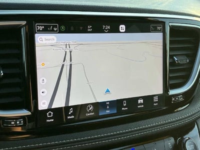 2026 Chrysler Pacifica Limited FWD