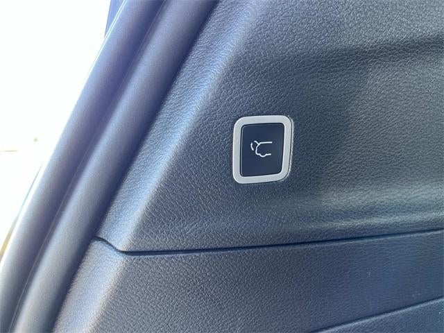 2025 Chrysler Pacifica Limited FWD