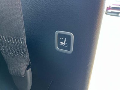 2025 Chrysler Pacifica Limited FWD