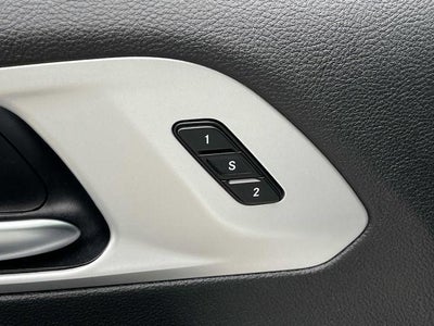 2025 Chrysler Pacifica Limited FWD