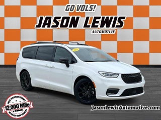 2025 Chrysler Pacifica Limited FWD