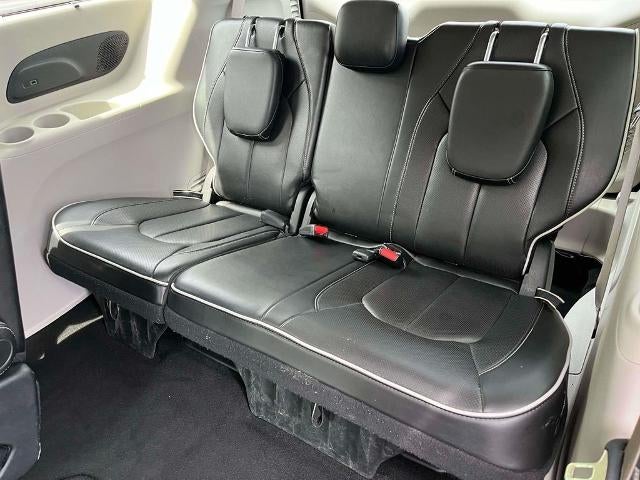 2024 Chrysler Pacifica Limited FWD