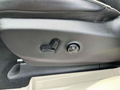 2024 Chrysler Pacifica Limited FWD