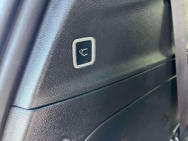 2025 Chrysler Pacifica Limited FWD
