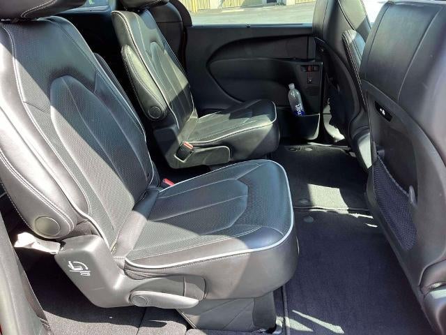 2025 Chrysler Pacifica Limited FWD