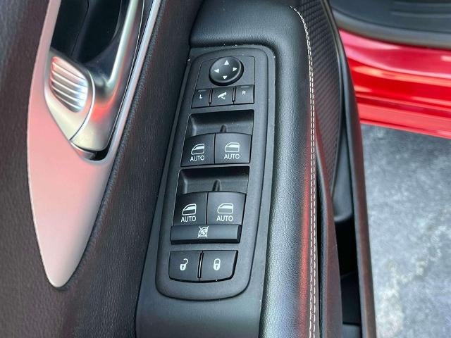 2025 Chrysler Pacifica Limited FWD