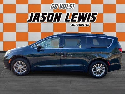 2022 Chrysler Pacifica Touring L AWD