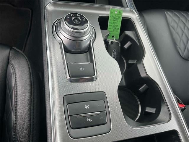 2024 Ford Edge Titanium AWD