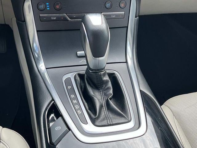 2015 Ford Edge 4dr Titanium AWD