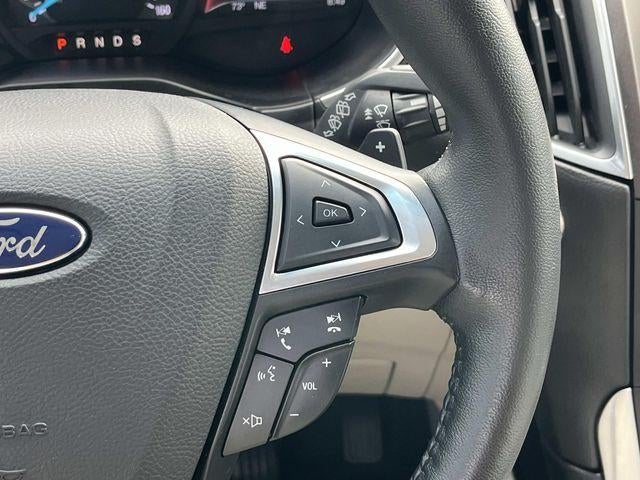 2015 Ford Edge 4dr Titanium AWD