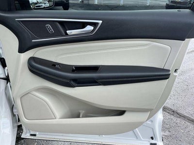 2015 Ford Edge 4dr Titanium AWD