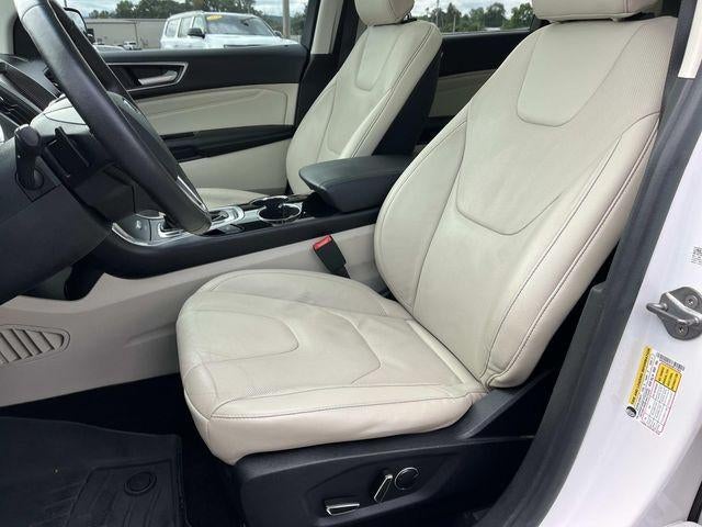 2015 Ford Edge 4dr Titanium AWD