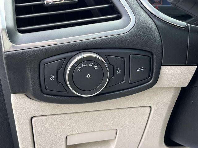 2015 Ford Edge 4dr Titanium AWD
