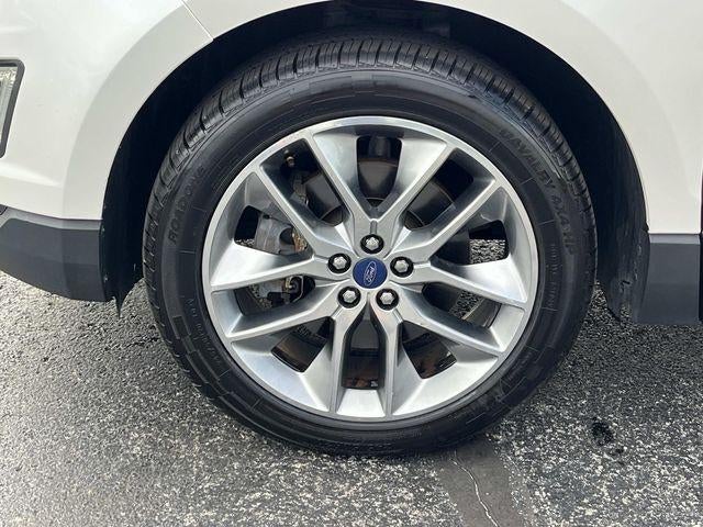 2015 Ford Edge 4dr Titanium AWD