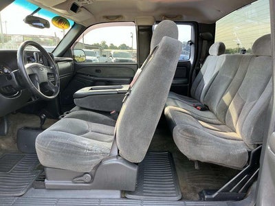 2003 Chevrolet Silverado 1500 LS
