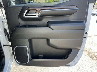 2022 Chevrolet Silverado 1500 Crew Cab Short Box 4-Wheel Drive RST