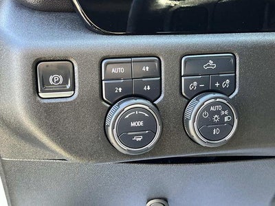 2022 Chevrolet Silverado 1500 Crew Cab Short Box 4-Wheel Drive RST