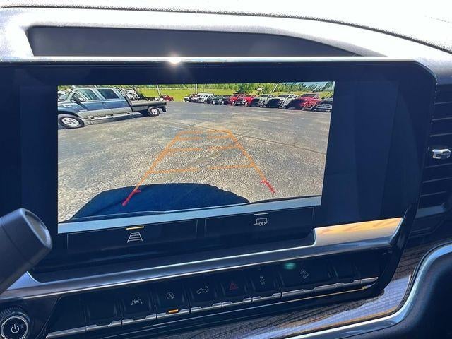 2022 Chevrolet Silverado 1500 Crew Cab Short Box 4-Wheel Drive RST