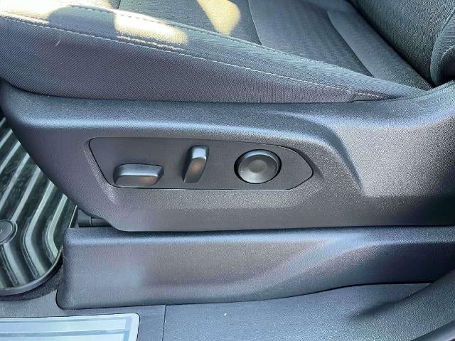 2026 Chevrolet Silverado 1500 Crew Cab Short Box 4-Wheel Drive LT 1LT