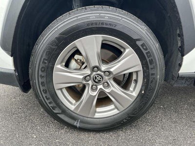2025 Toyota RAV4 Hybrid LE AWD (Natl)