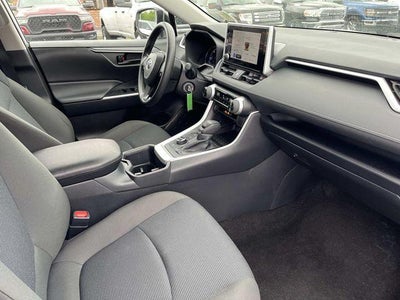 2025 Toyota RAV4 Hybrid LE AWD (Natl)