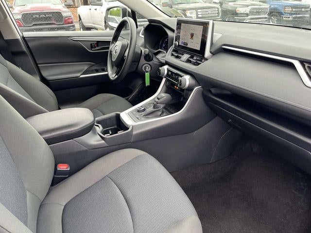 2025 Toyota RAV4 Hybrid LE AWD (Natl)