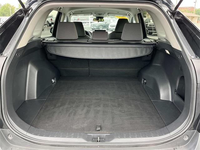 2023 Toyota RAV4 XLE FWD (GS)