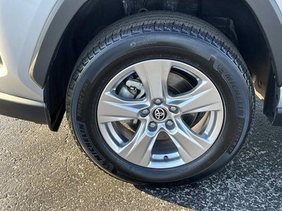 2024 Toyota RAV4 XLE FWD (GS)