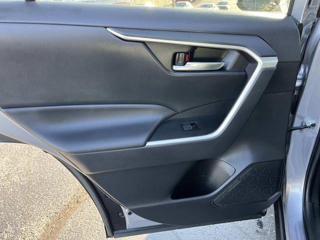 2024 Toyota RAV4 XLE FWD (GS)