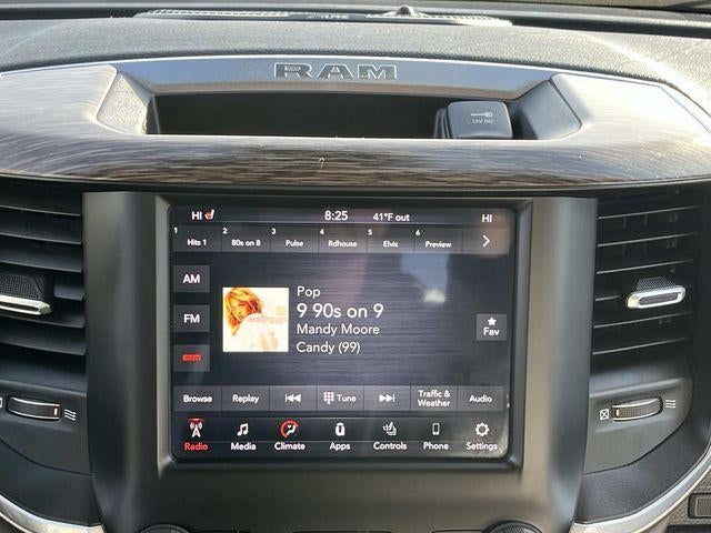 2019 RAM 3500 Laramie 4x4 Crew Cab 6'4" Box