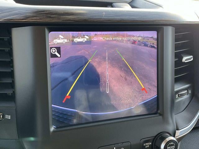 2019 RAM 3500 Laramie 4x4 Crew Cab 6'4" Box