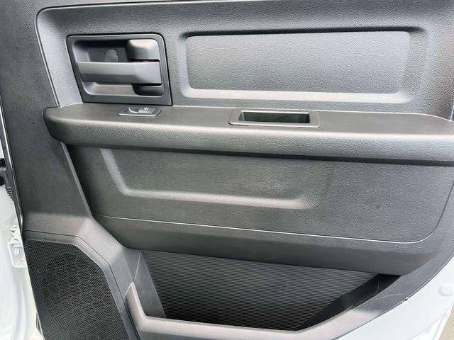 2024 RAM 3500 Tradesman 4x4 Crew Cab 8' Box