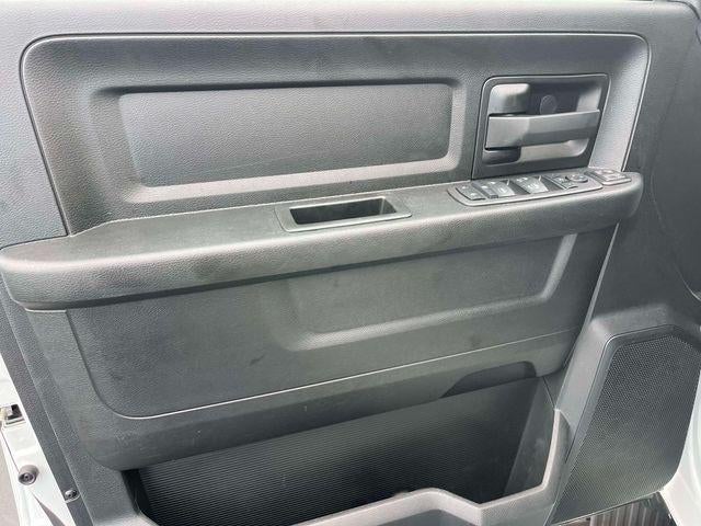 2024 RAM 3500 Tradesman 4x4 Crew Cab 8' Box