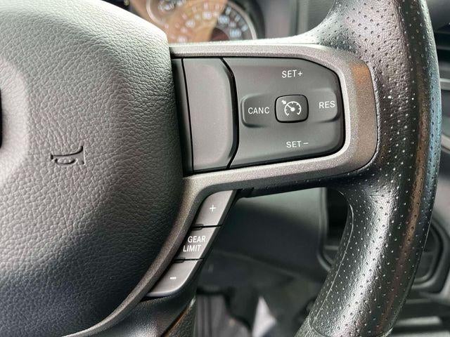 2024 RAM 3500 Tradesman 4x4 Crew Cab 8' Box