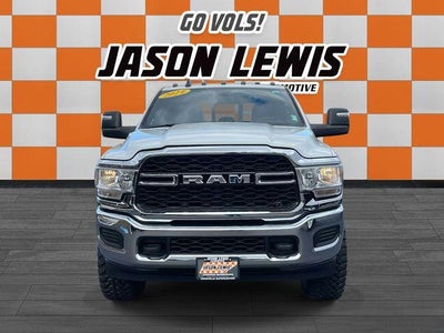 2024 RAM 3500 Tradesman 4x4 Crew Cab 8' Box