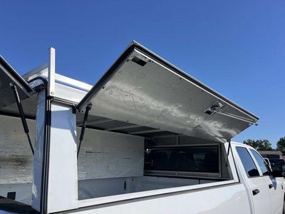 2023 RAM 3500 Tradesman 4x4 Crew Cab 8' Box