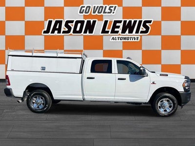 2023 RAM 3500 Tradesman 4x4 Crew Cab 8' Box