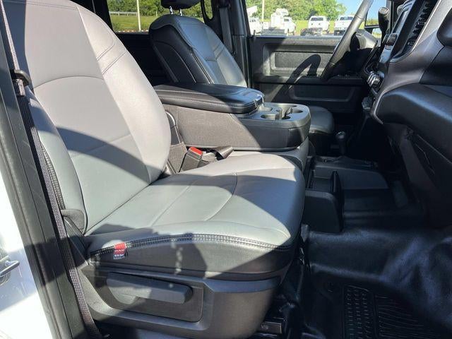 2023 RAM 3500 Tradesman 4x4 Crew Cab 8' Box