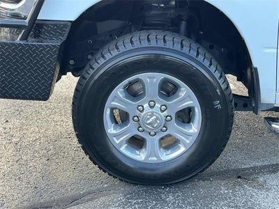 2024 RAM 3500 Big Horn 4x4 Crew Cab 8' Box