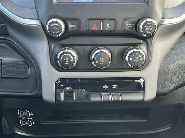 2024 RAM 3500 Big Horn 4x4 Crew Cab 8' Box