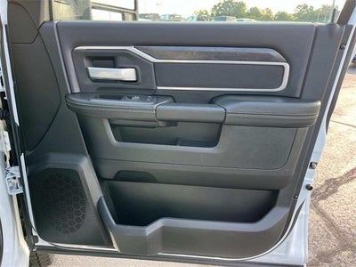 2024 RAM 3500 Big Horn 4x4 Crew Cab 8' Box