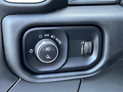 2024 RAM 3500 Big Horn 4x4 Crew Cab 8' Box