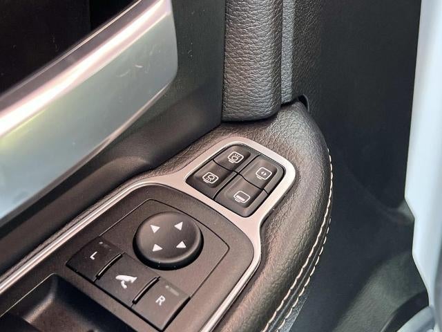 2023 RAM 3500 Laramie 4x4 Mega Cab 6'4" Box