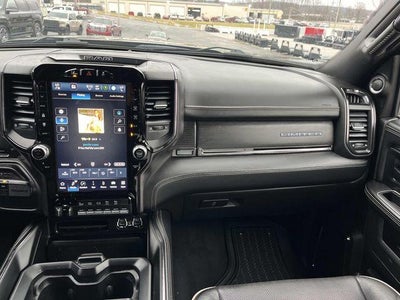 2022 RAM 3500 Limited 4x4 Mega Cab 6'4" Box