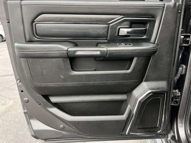 2022 RAM 3500 Limited 4x4 Mega Cab 6'4" Box