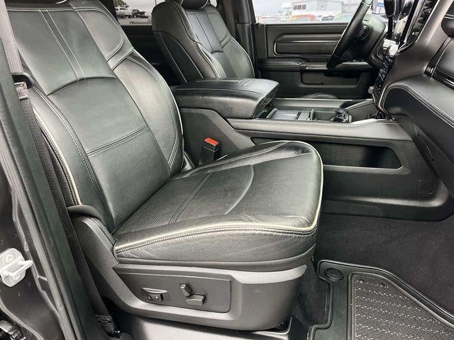 2022 RAM 3500 Limited 4x4 Mega Cab 6'4" Box